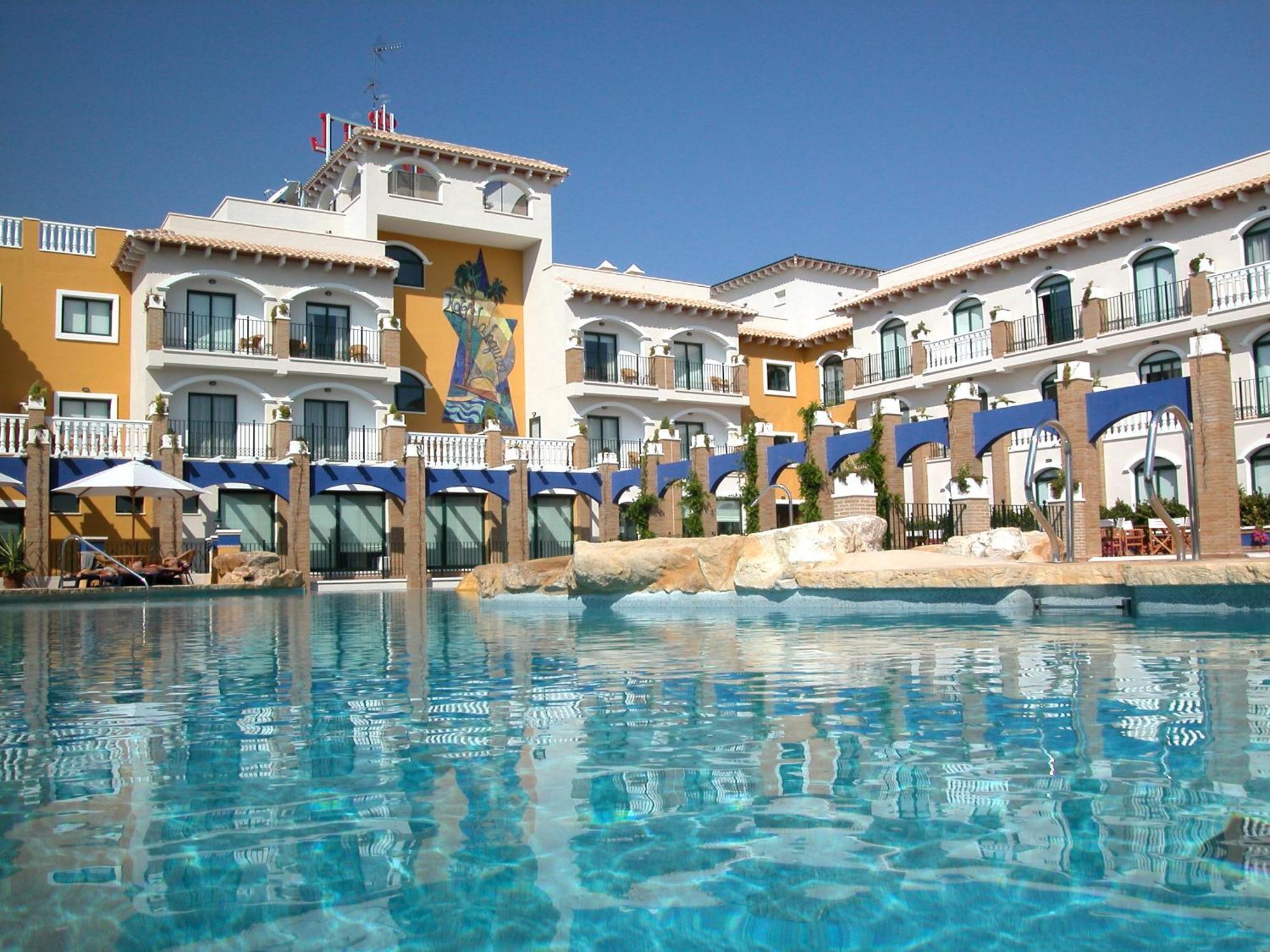 Hotel La Laguna & Golf